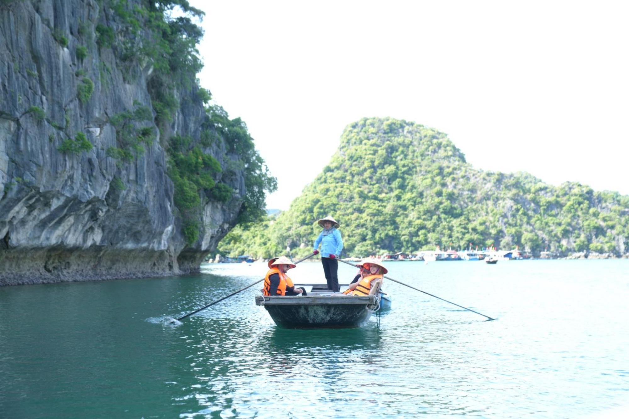 Paradise Grand Cruise - Lan Ha Bay Ha Long Exterior foto